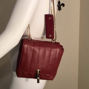 Elizabeth and James bag